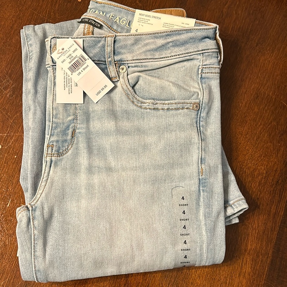 American Eagle size 4 flare jeans